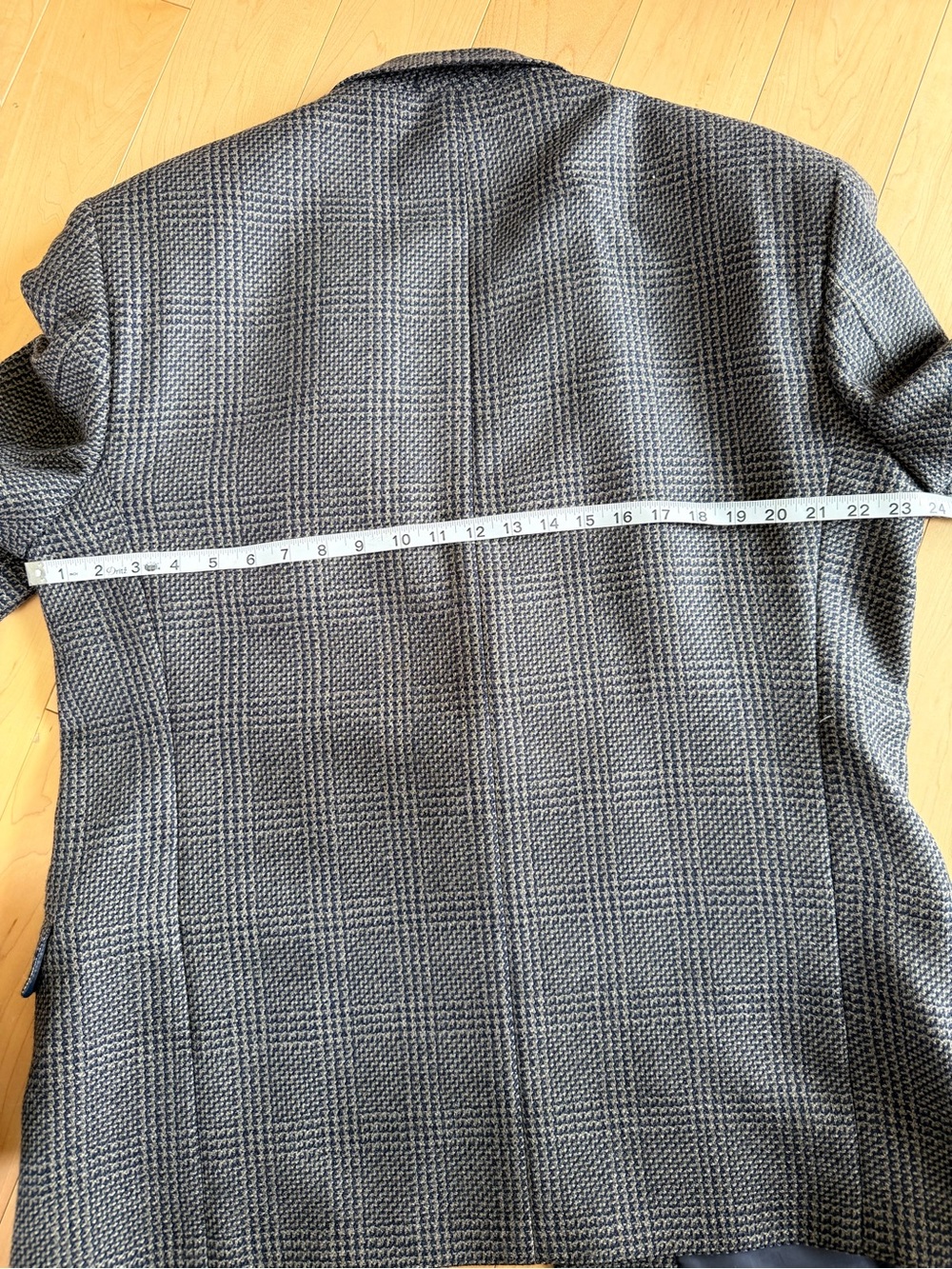 Jones New York Gray Check Coat - Picture 7 of 9